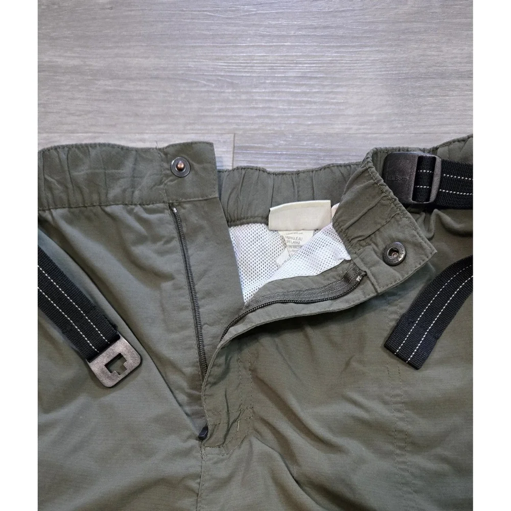 LL Bean Crest Shorts Men's Outdoor Hiking Olive Green Size XL Nylon